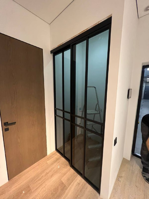 Раздвижная перегородка в гардеробную — купить в Miss Doors