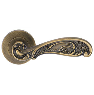 Ручка Archie на круглой розетке FLOR S. GOLD (20G) — купить в Miss Doors