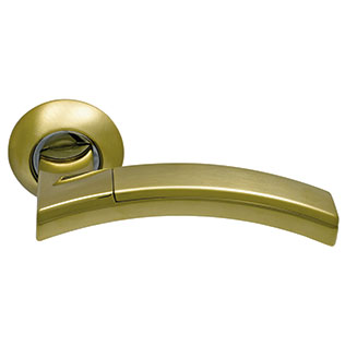 Ручка Archie на круглой розетке SILLUR 132 P.CHROME/CRYSTAL — купить в Miss Doors